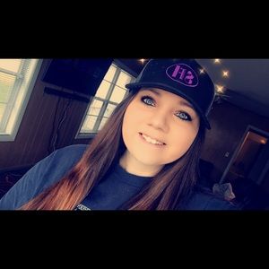 Meet your Posher, Tiffany